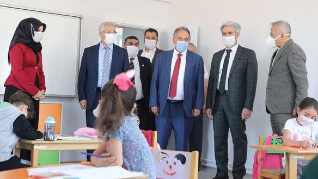 Başakpınar Şehit Onur Sönmez İlkokuluna Yeni Anasınıfı Ziyareti
