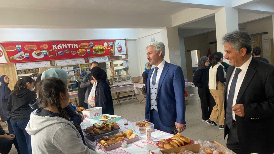 Yaman Dede Kız Anadolu İmam Hatip Lisesi Kermes Etkinliği