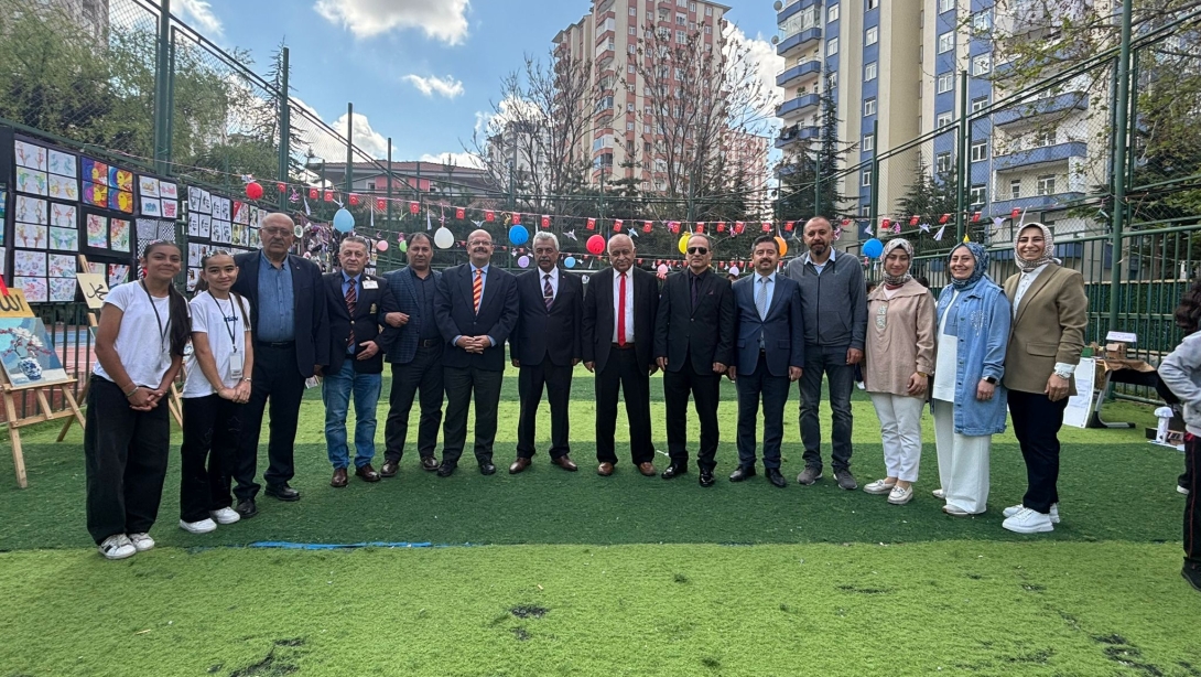 Sahra Galip Özsan Ortaokulu Kermesi